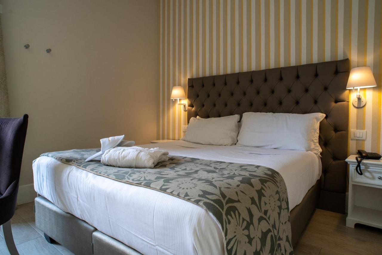 Park Hotel Italia Cannero Riviera Zewnętrze zdjęcie